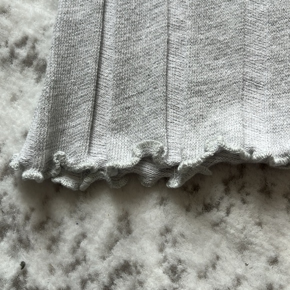 Forever 21 baby tee - Picture 2 of 4